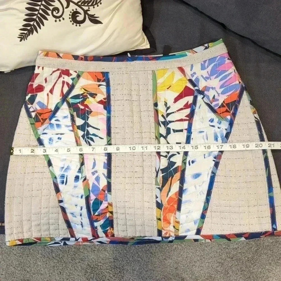 💥HOST PICK🔥BCBG  Skirt - Picture 11 of 12